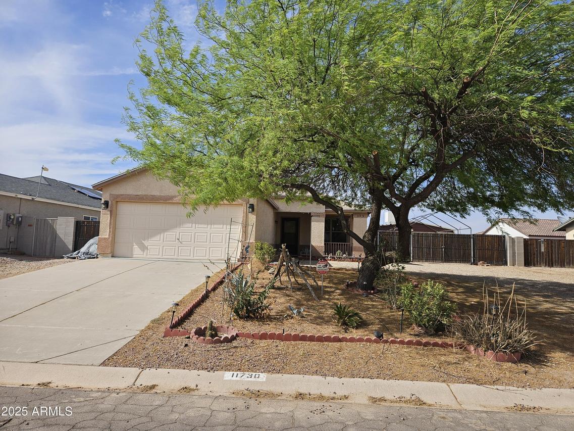 11730 W Cabrillo Dr., Arizona City, AZ 85123