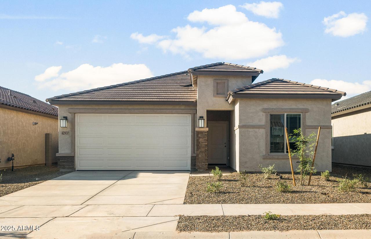 42900 W Peters Dr., Maricopa, AZ 85138