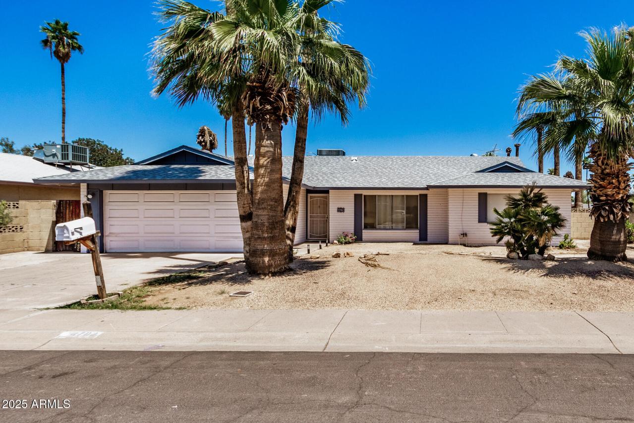 4702 W Northview Ave., Glendale, AZ 85301