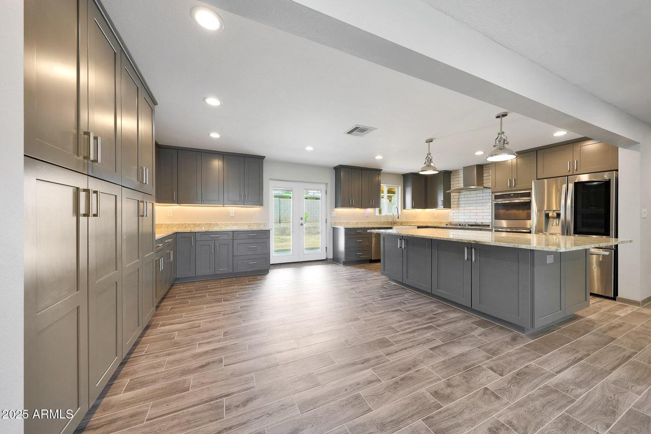 1320 E Butler Dr., Phoenix, AZ 85020