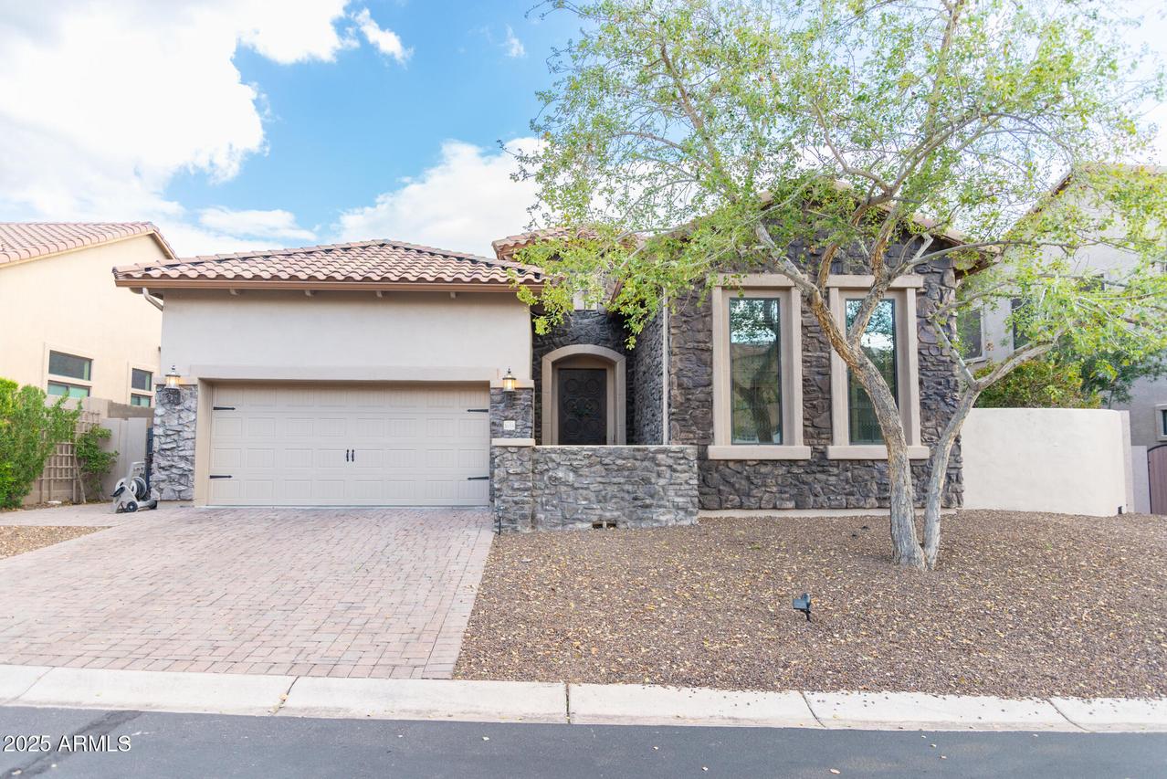1659 N Channing Rd., Mesa, AZ 85207