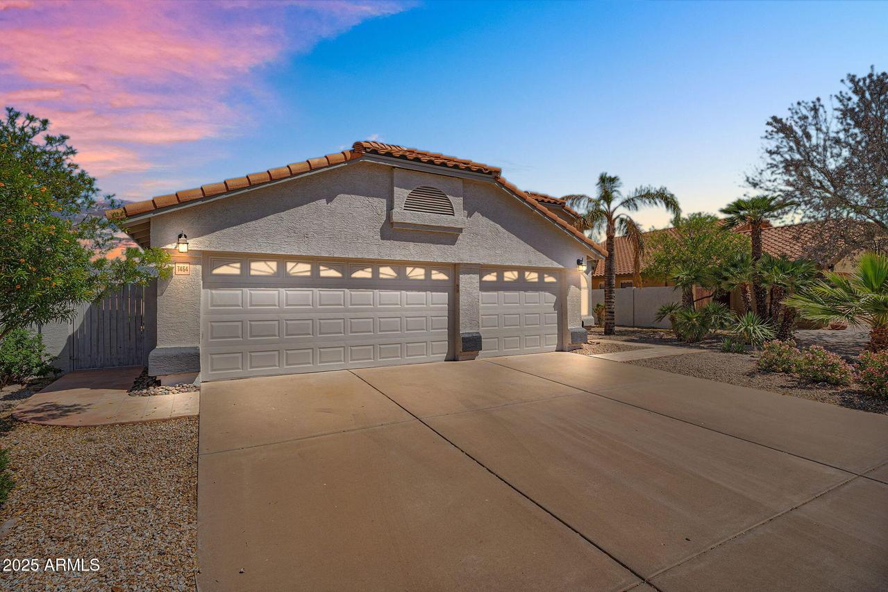 7464 E Lompoc Ave., Mesa, AZ 85209