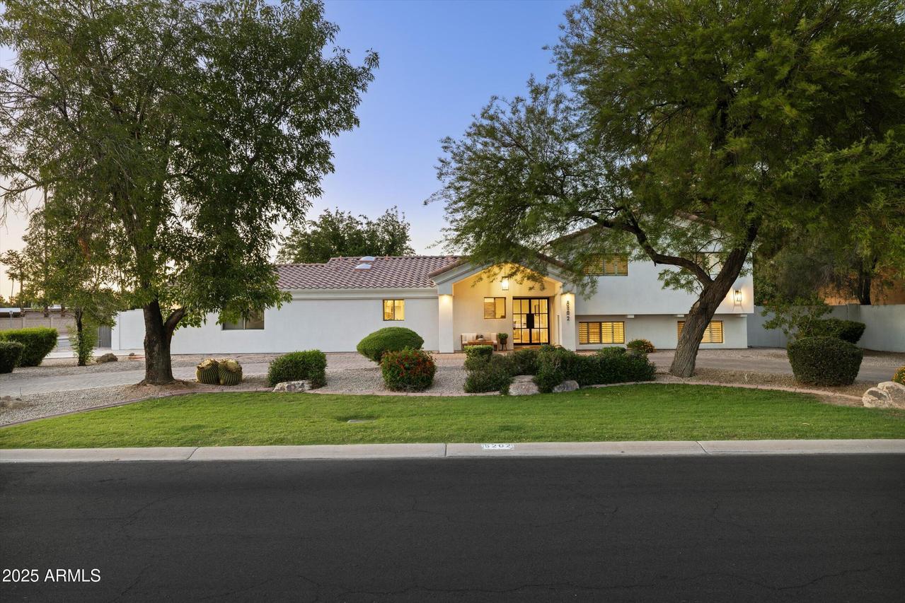 5202 E Larkspur Dr., Scottsdale, AZ 85254