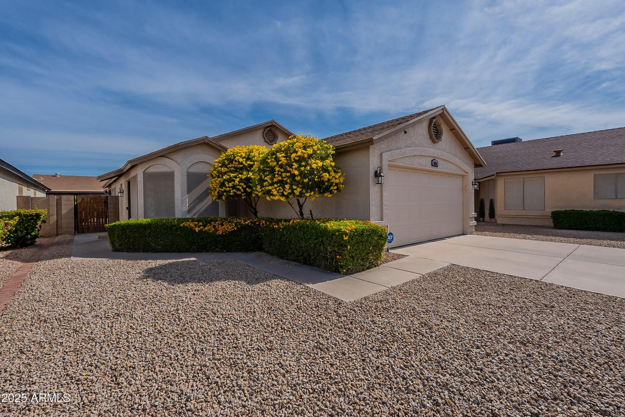 5924 W Shangri La Rd., Glendale, AZ 85304