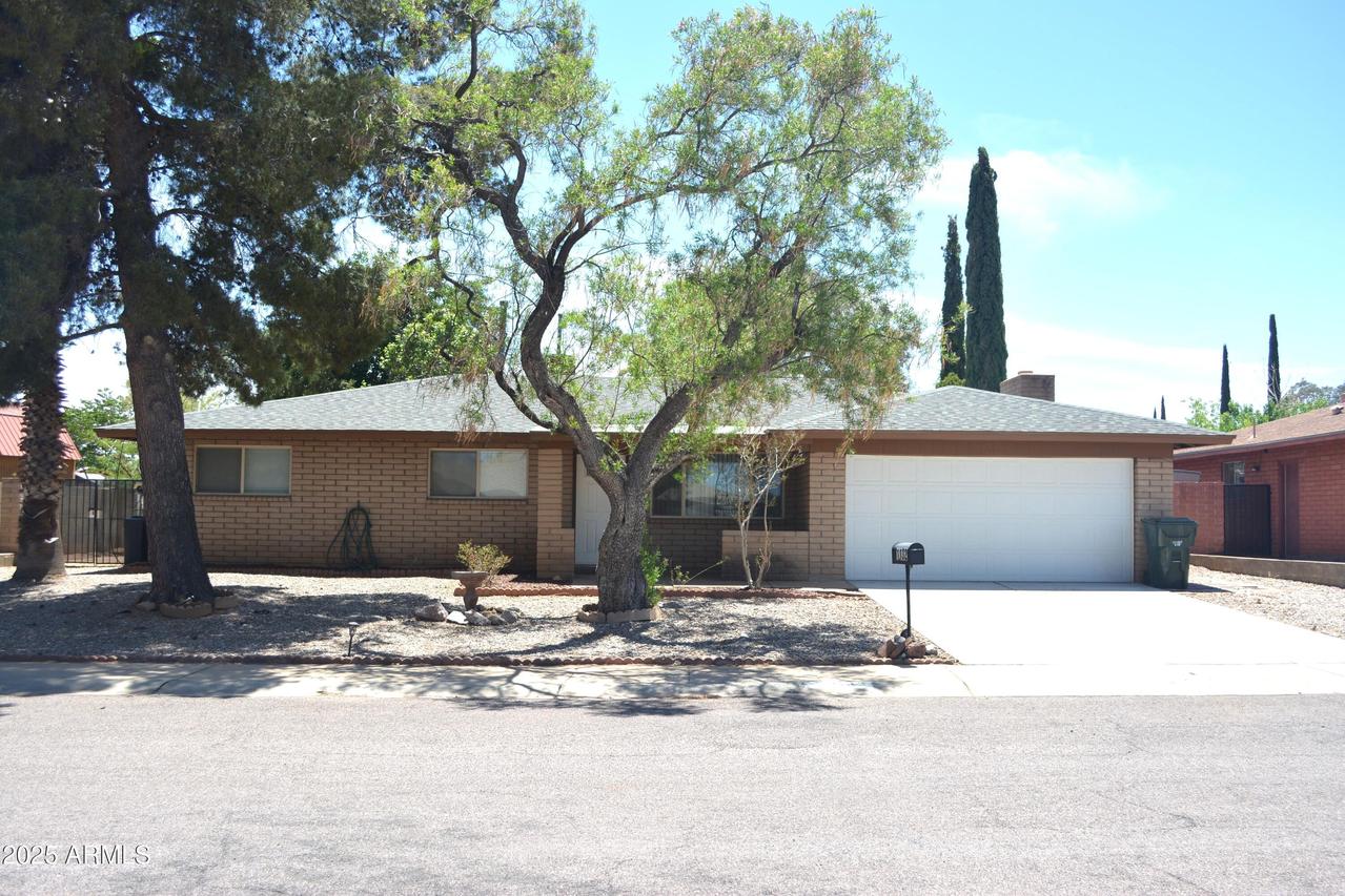 1132 N Catalina Dr., Sierra Vista, AZ 85635