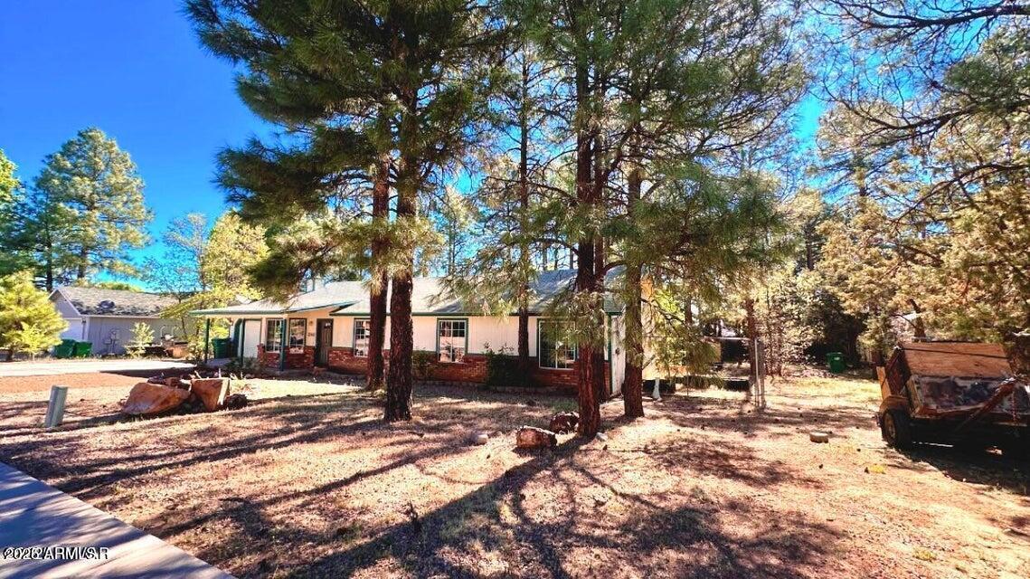 635 N 6th Ave., Show Low, AZ 85901