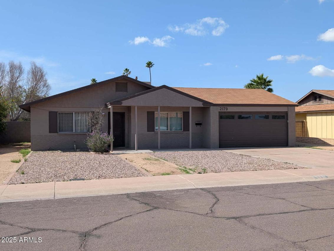 2179 E Palmcroft Dr., Tempe, AZ 85282