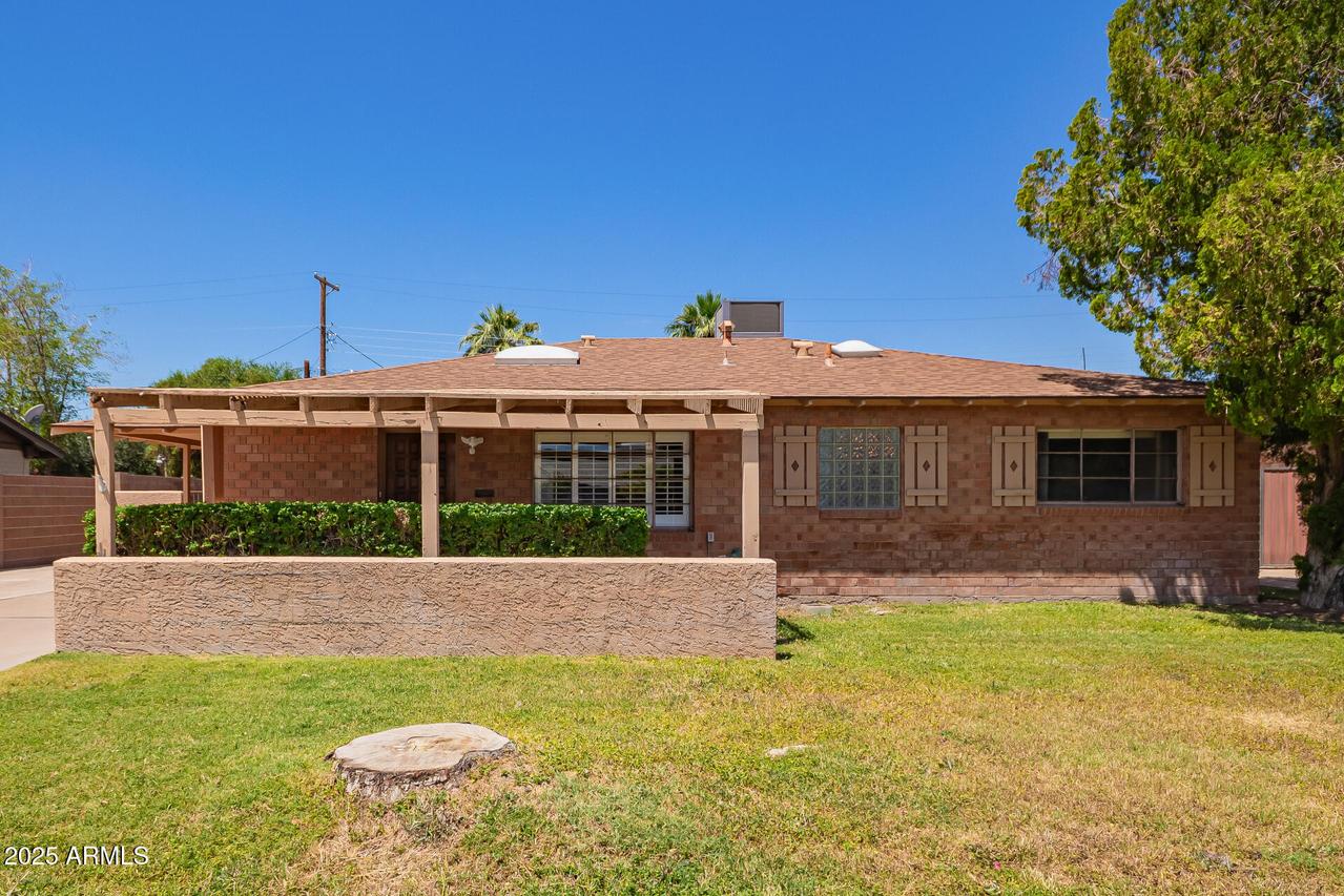 1810 N 74th St., Scottsdale, AZ 85257