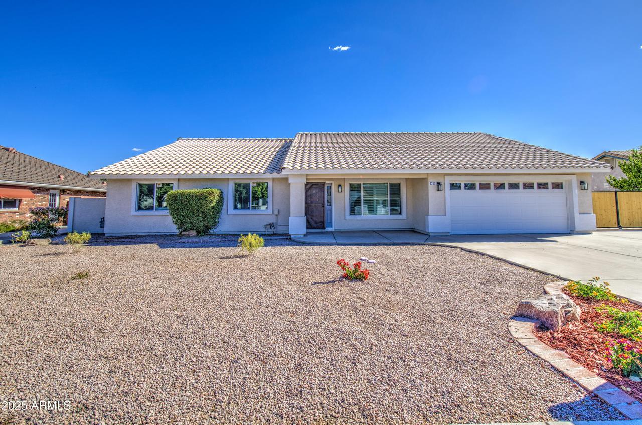 2317 E Lynwood St., Mesa, AZ 85213
