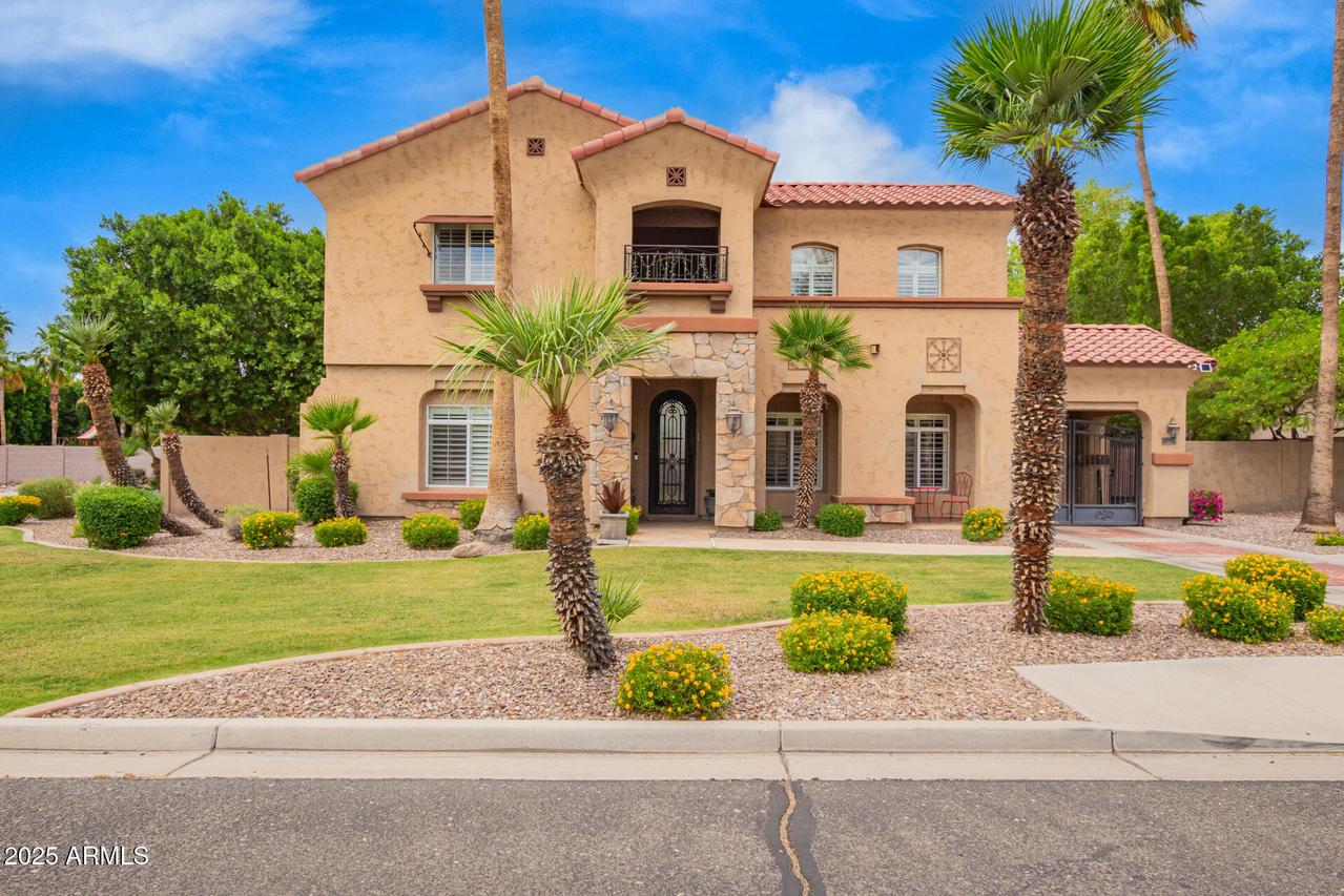 7236 W Electra Ln., Peoria, AZ 85383