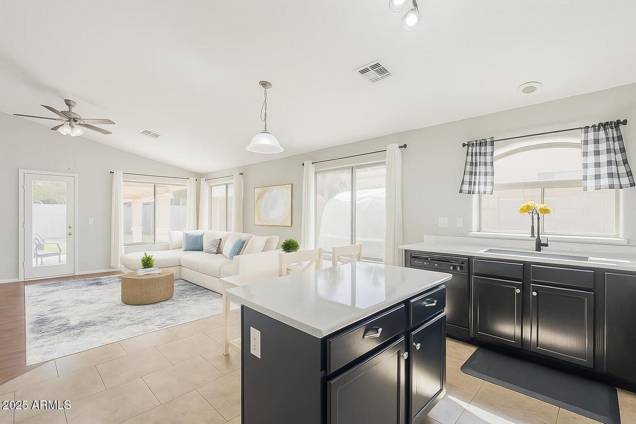 43727 W Wade Dr., Maricopa, AZ 85138