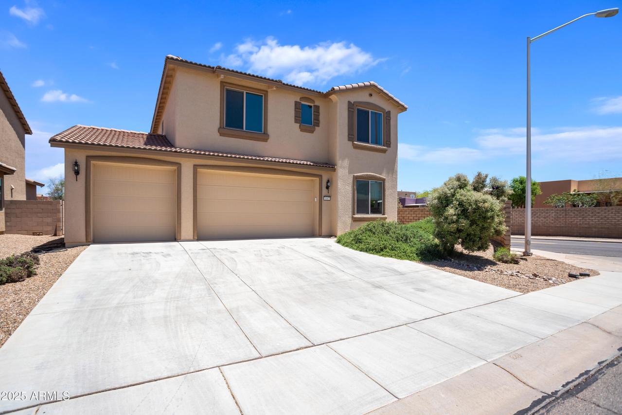 1007 Sam Kee Pl., Sierra Vista, AZ 85635