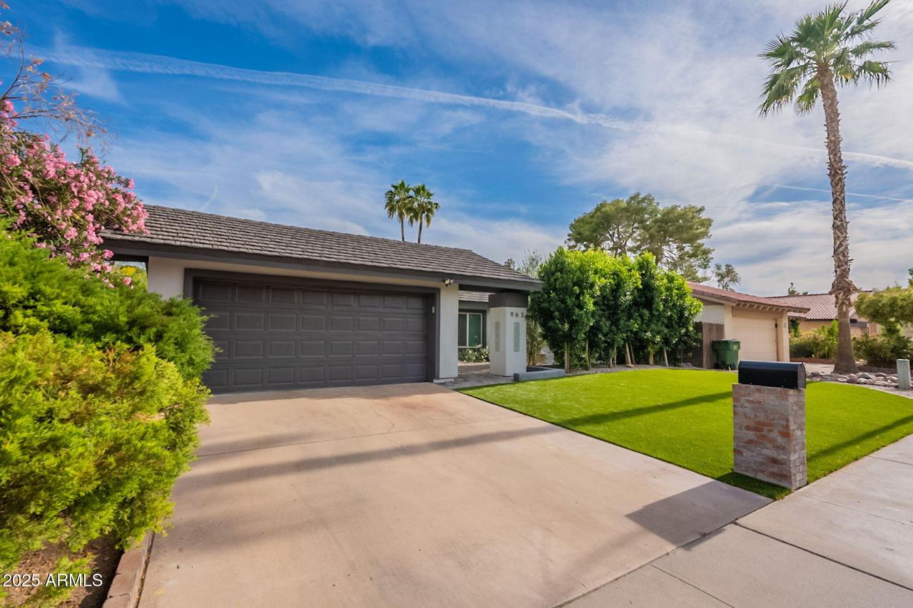 963 E Lobster Trap Ln., Tempe, AZ 85283