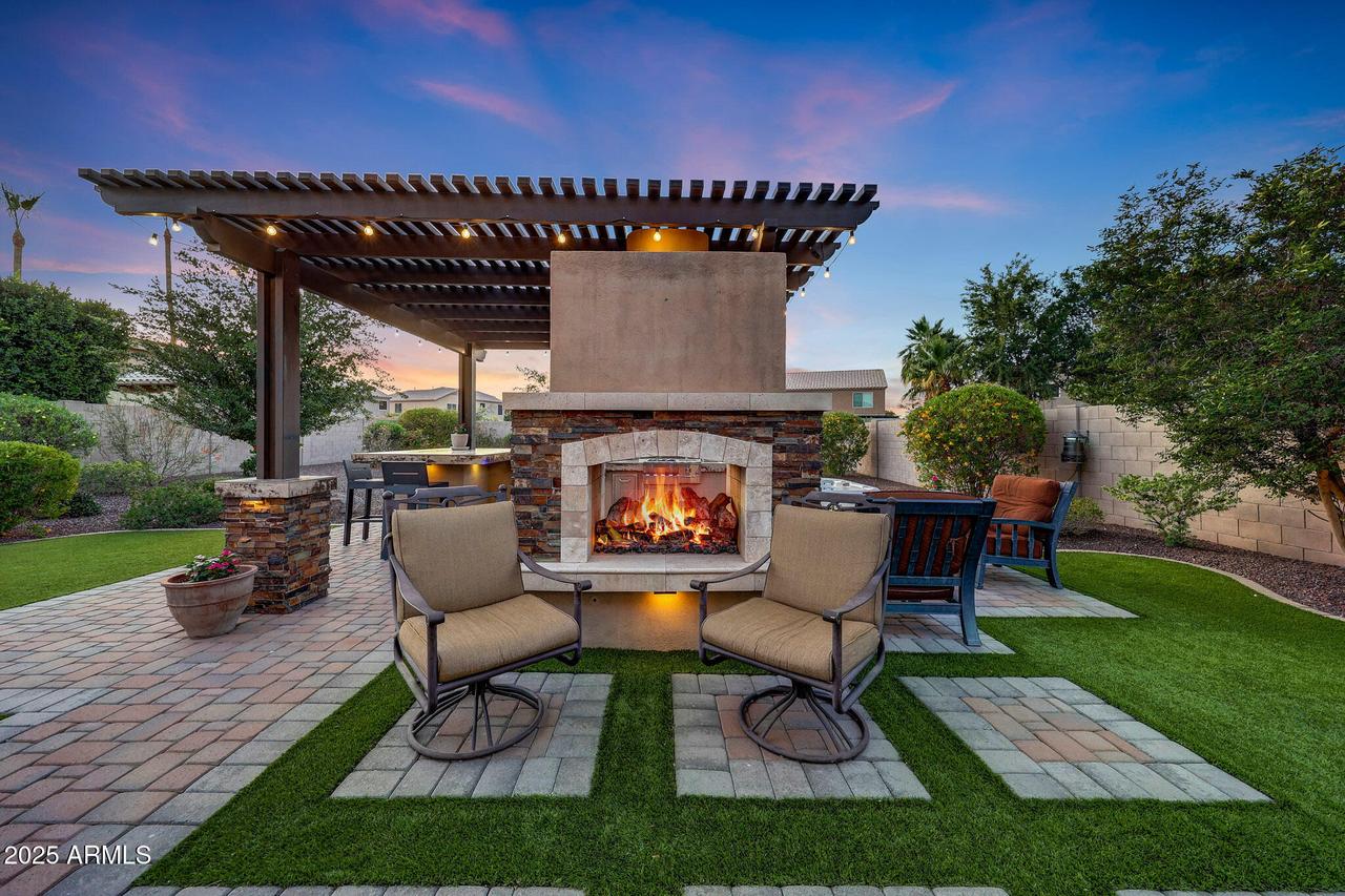 7230 W Pershing Ave., Peoria, AZ 85381