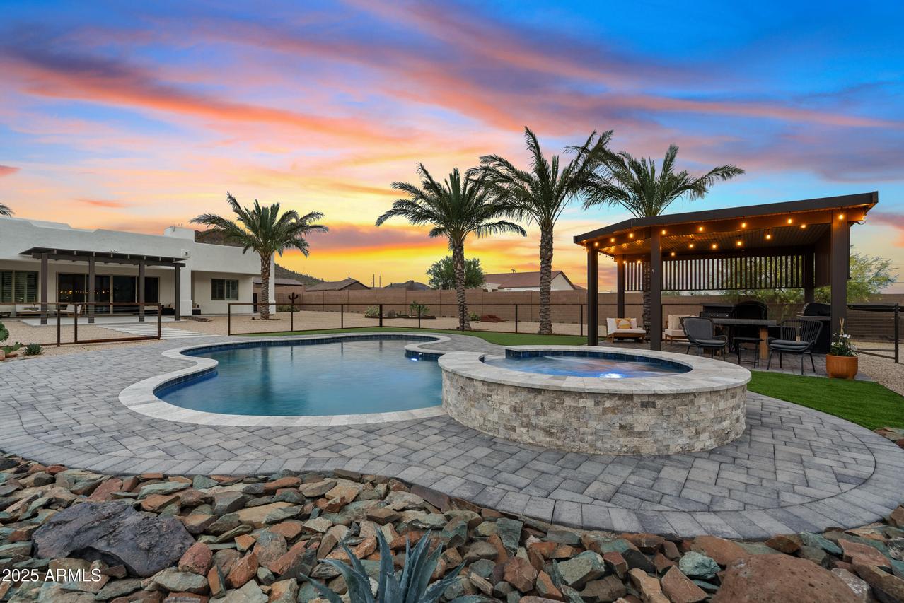 44306 N 1st Dr., New River, AZ 85087