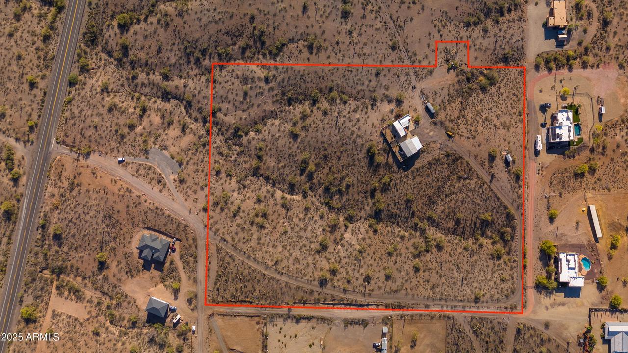 43513 N 261st Ave., Morristown, AZ 85342