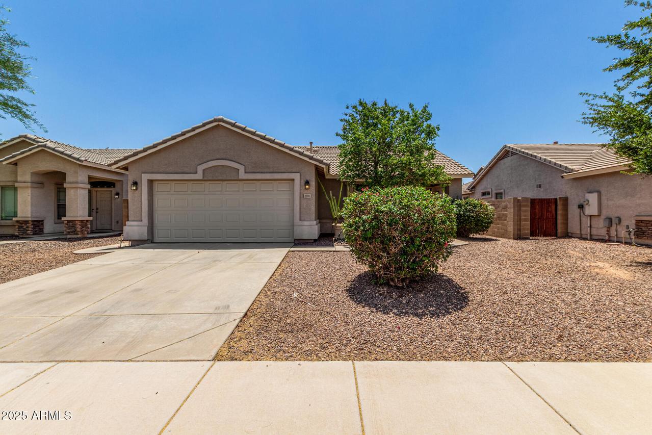 2191 W Goldmine Mountain Dr., Queen Creek, AZ 85144