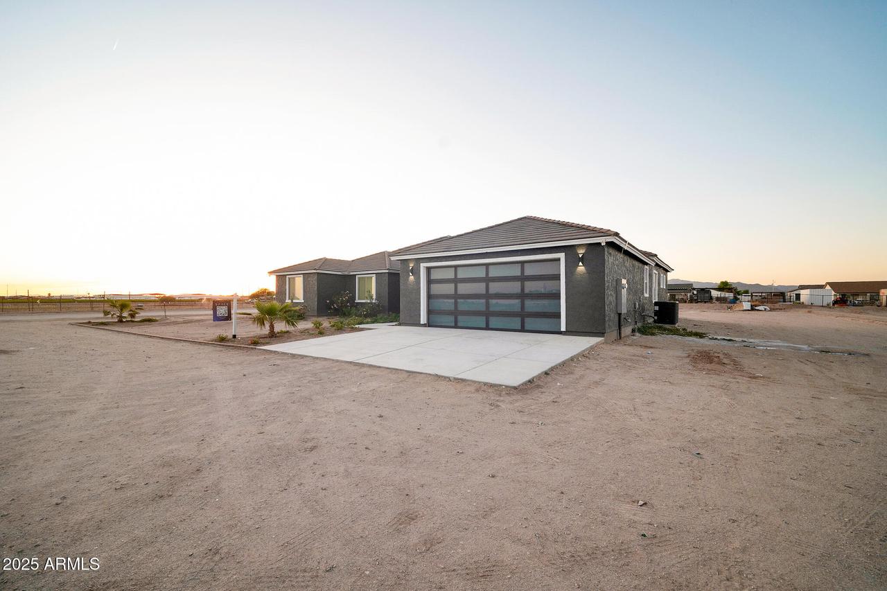22548 W Huntington Dr., Buckeye, AZ 85326