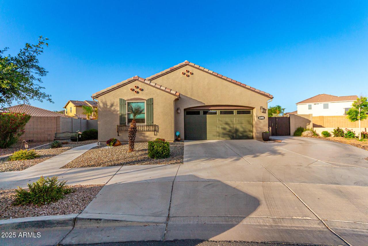 21084 E Cherrywood Dr., Queen Creek, AZ 85142