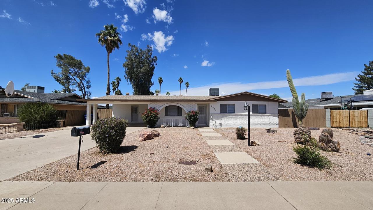 2548 E Encanto St., Mesa, AZ 85213