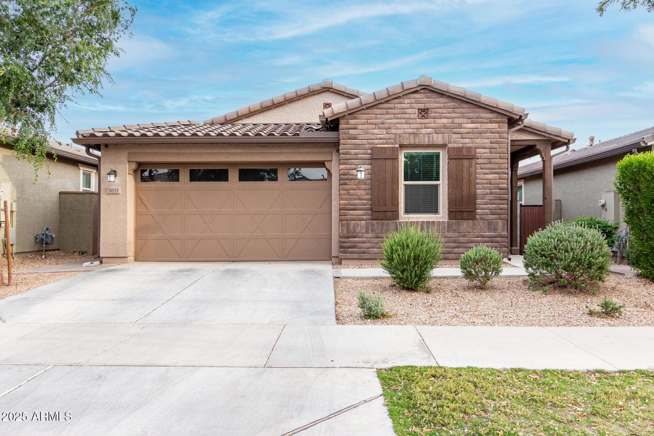 9831 E Tupelo Ave., Mesa, AZ 85212