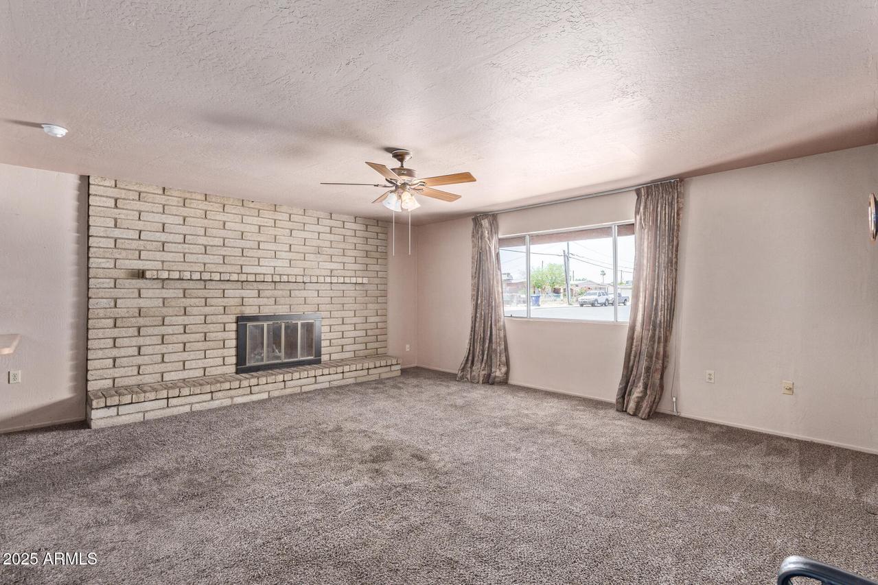 501 E Hill Dr., Avondale, AZ 85323