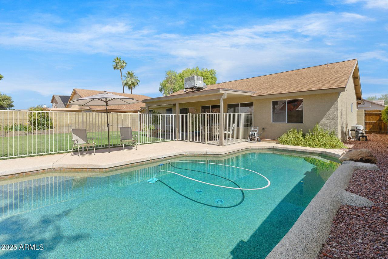 4213 W Calle Lejos, Glendale, AZ 85310