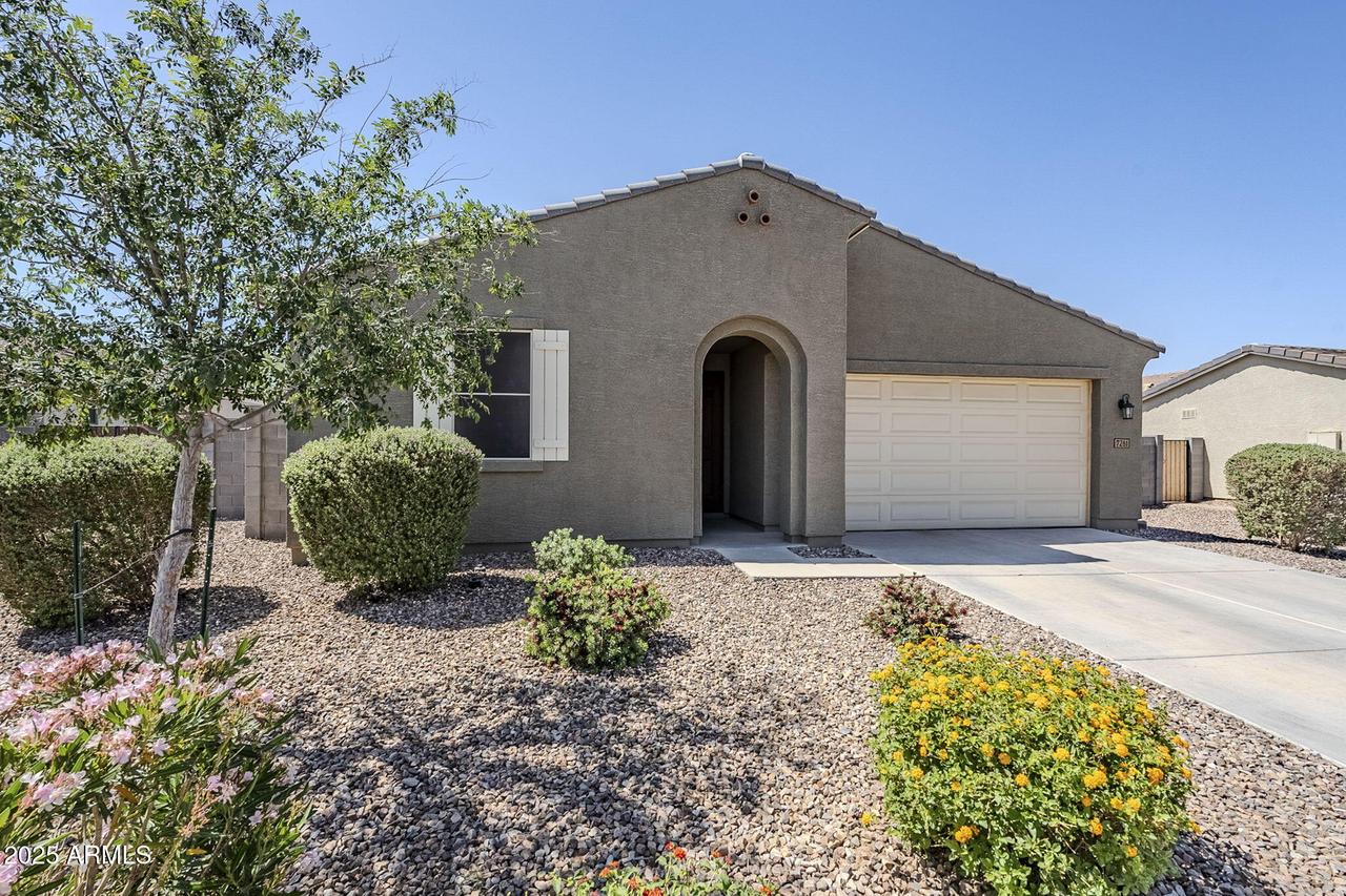 7261 E Teal Way, San Tan Valley, AZ 85143