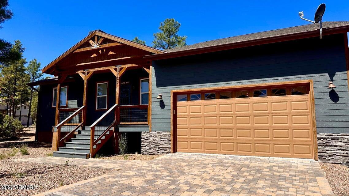 720 S Reynolds Ln., Show Low, AZ 85901