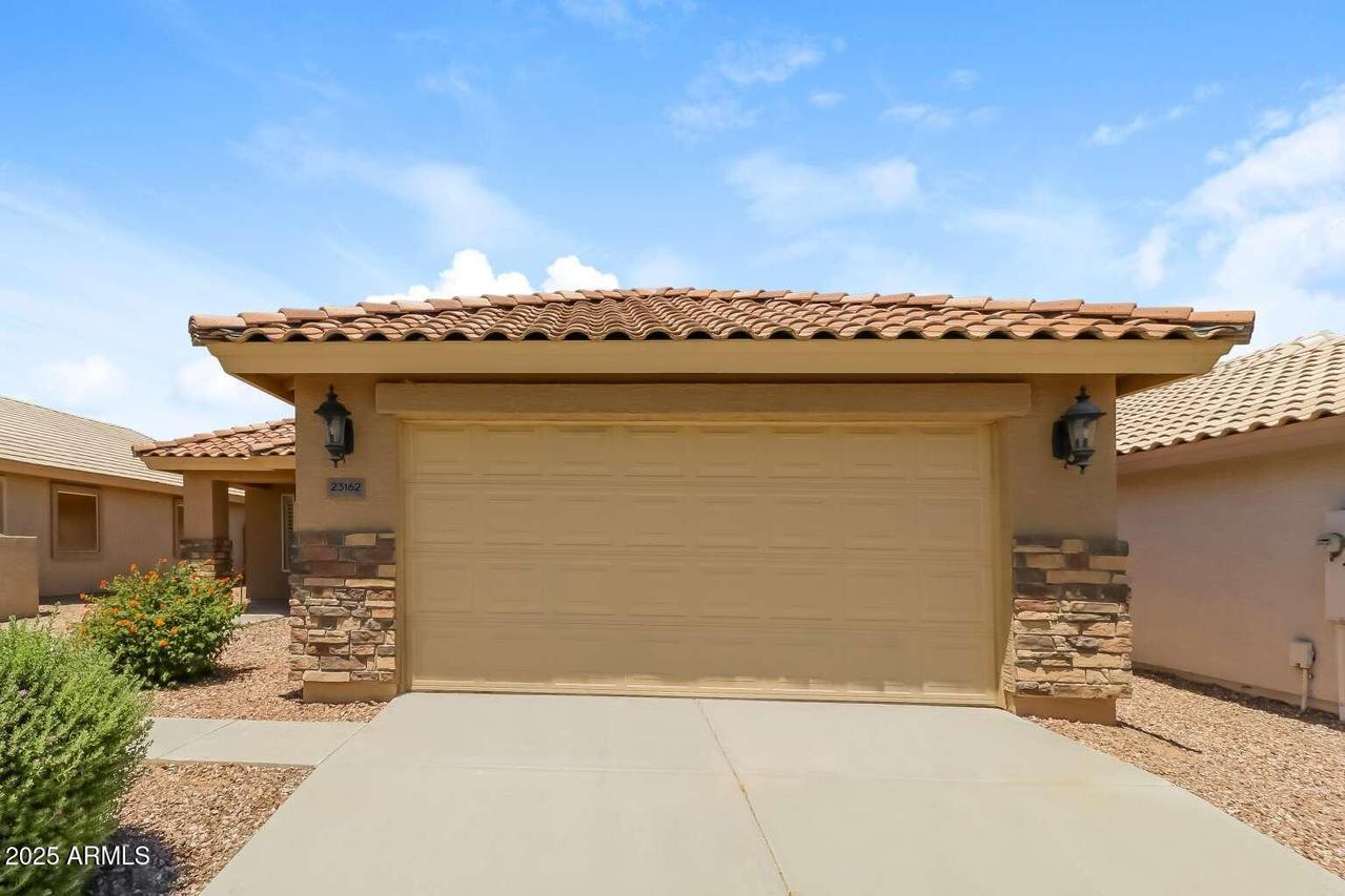 23162 W Lasso Ln., Buckeye, AZ 85326