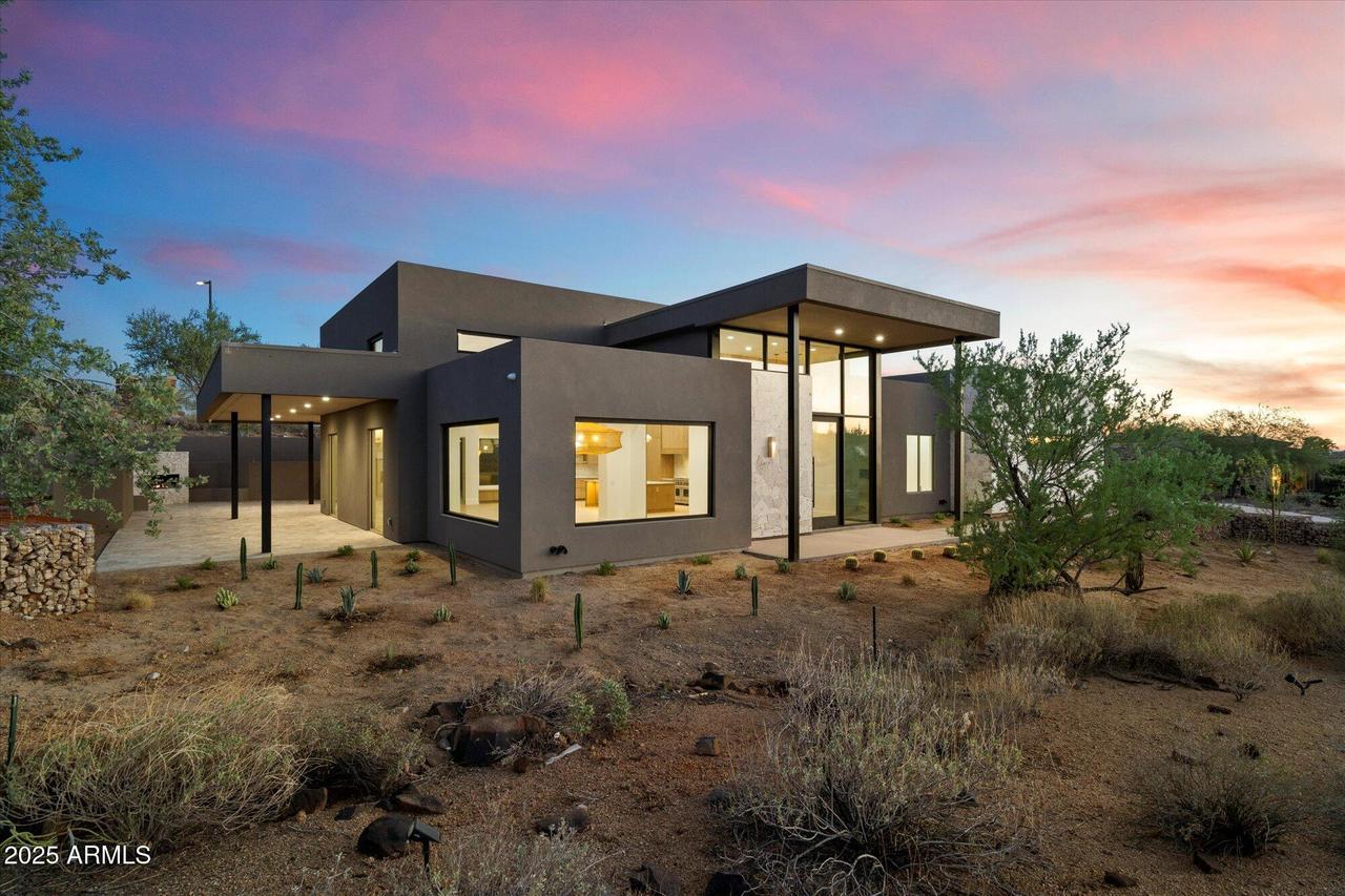 35785 N 26th Ave., Phoenix, AZ 85086