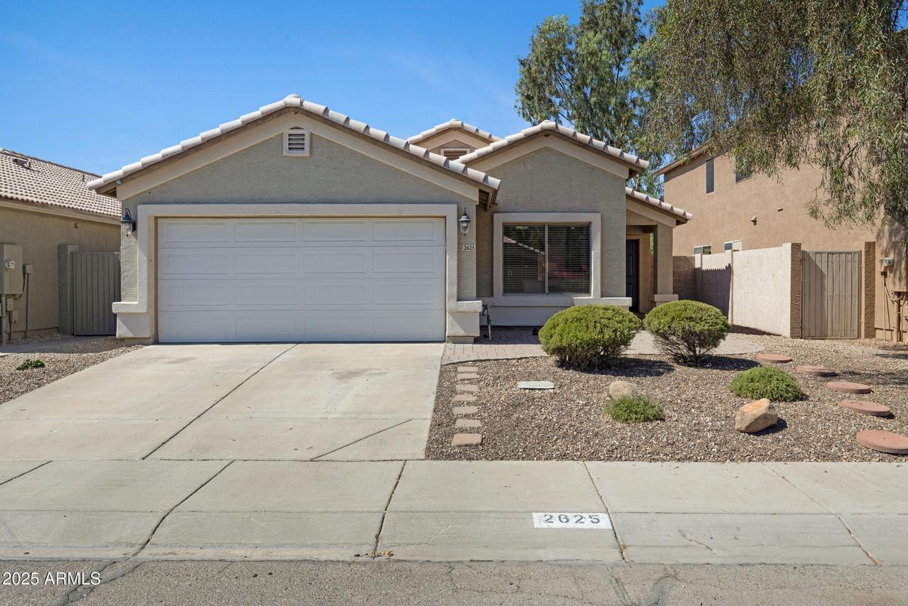 2625 E Beverly Rd., Phoenix, AZ 85042