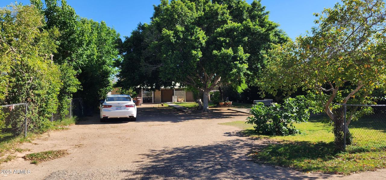8527 W Jefferson St., Peoria, AZ 85345
