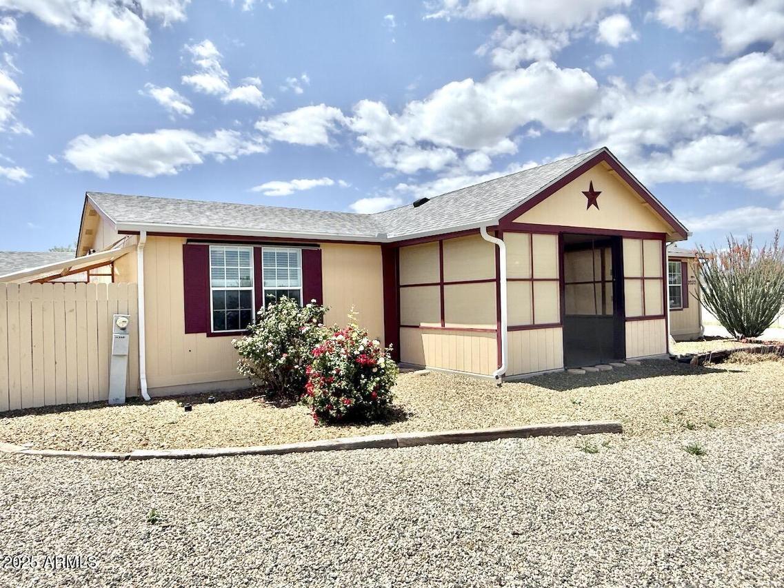 20371 E Sierra Dr., Mayer, AZ 86333