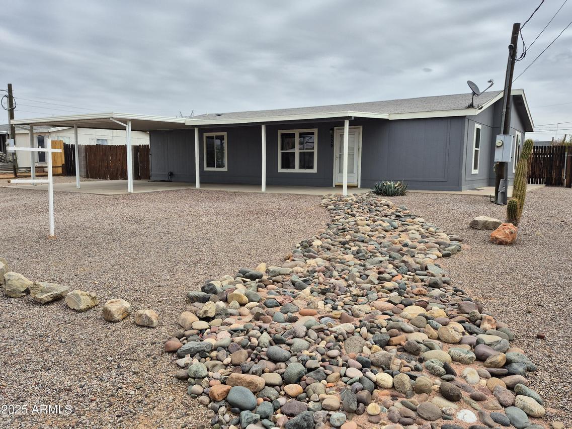 329 N 83rd Pl., Mesa, AZ 85207