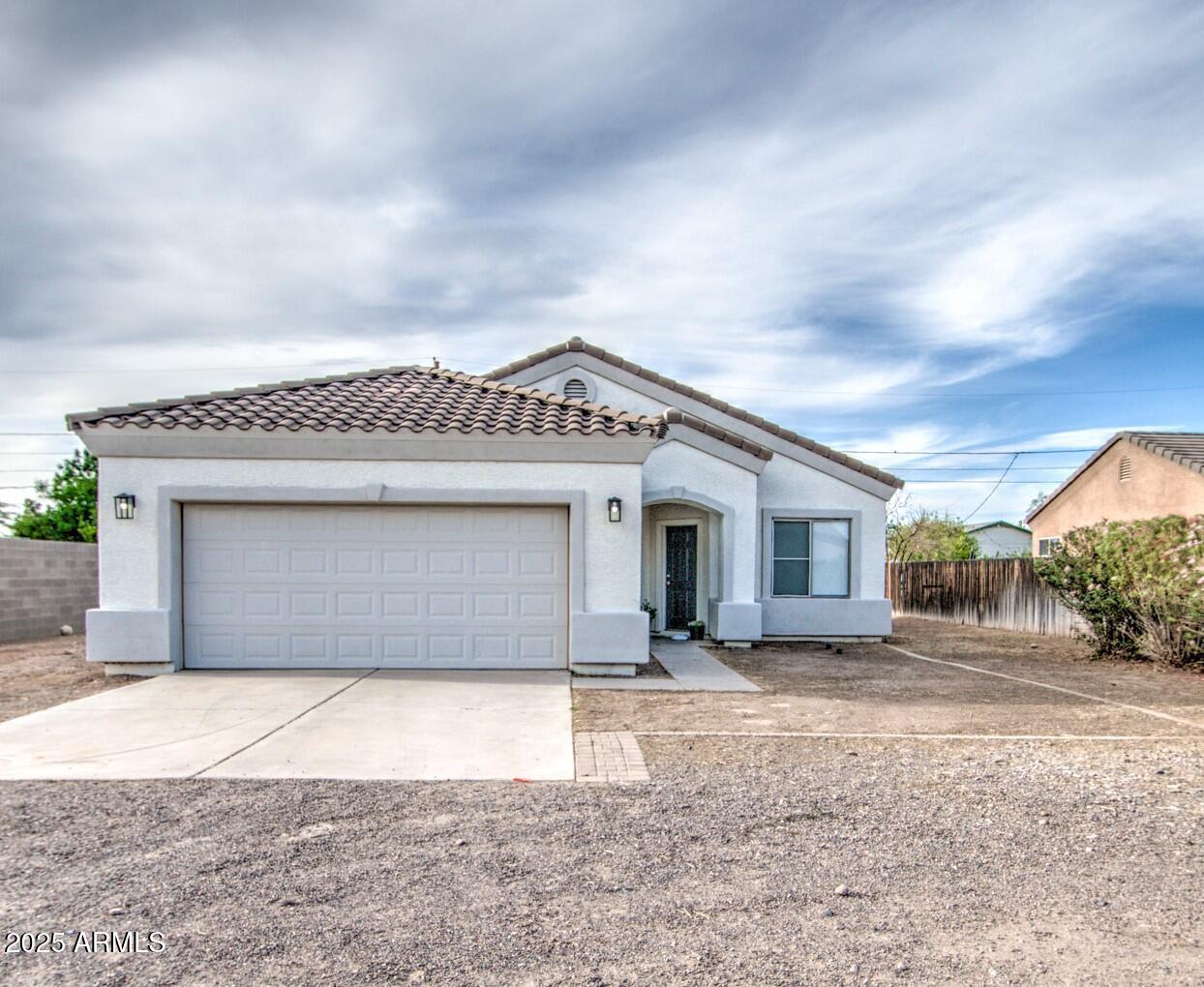 5230 E Pony Track Ln., San Tan Valley, AZ 85140