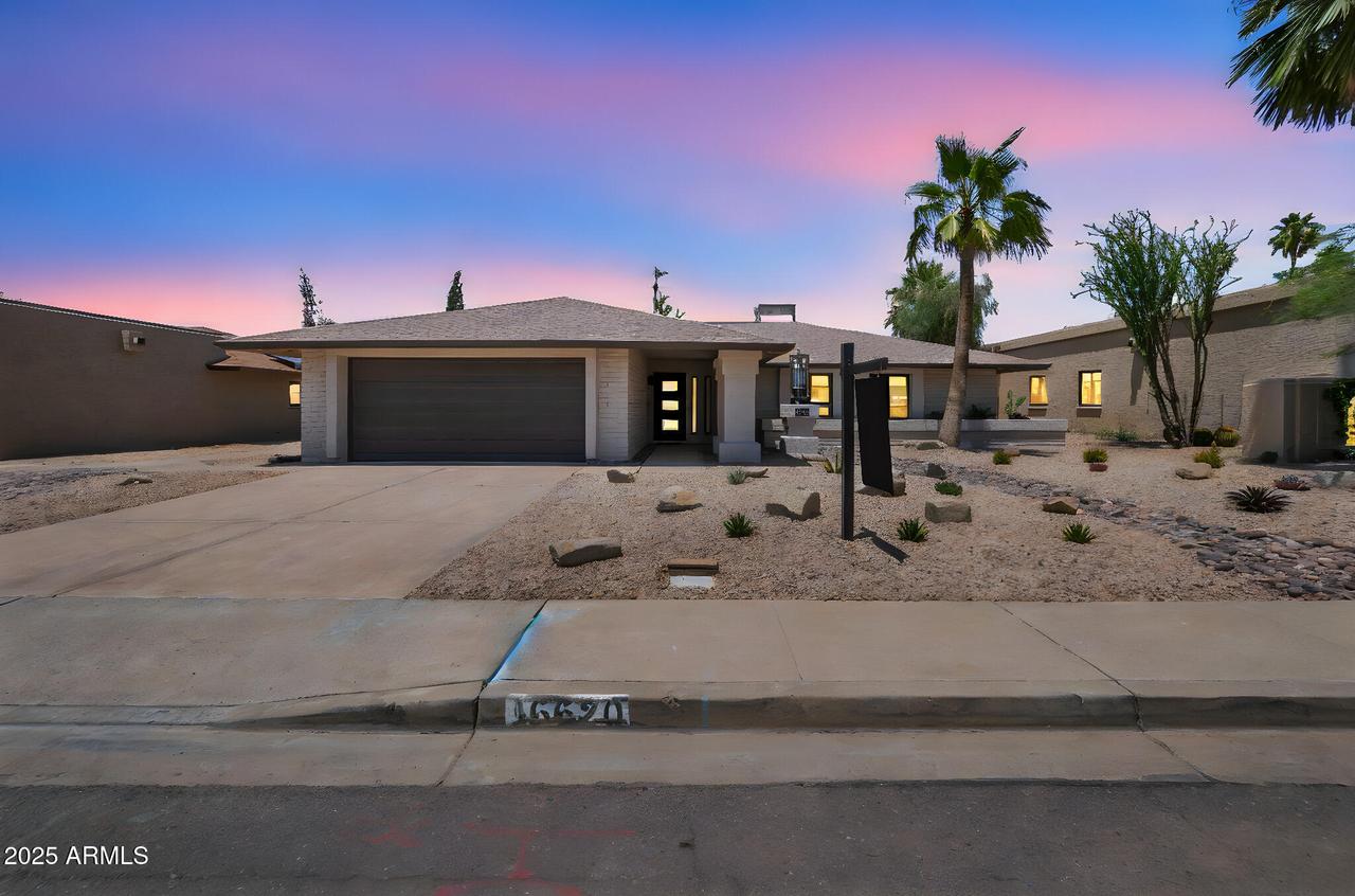 6620 E Paradise Ln., Scottsdale, AZ 85254
