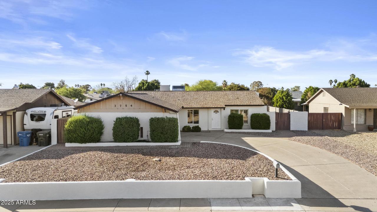 3754 W Hearn Rd., Phoenix, AZ 85053