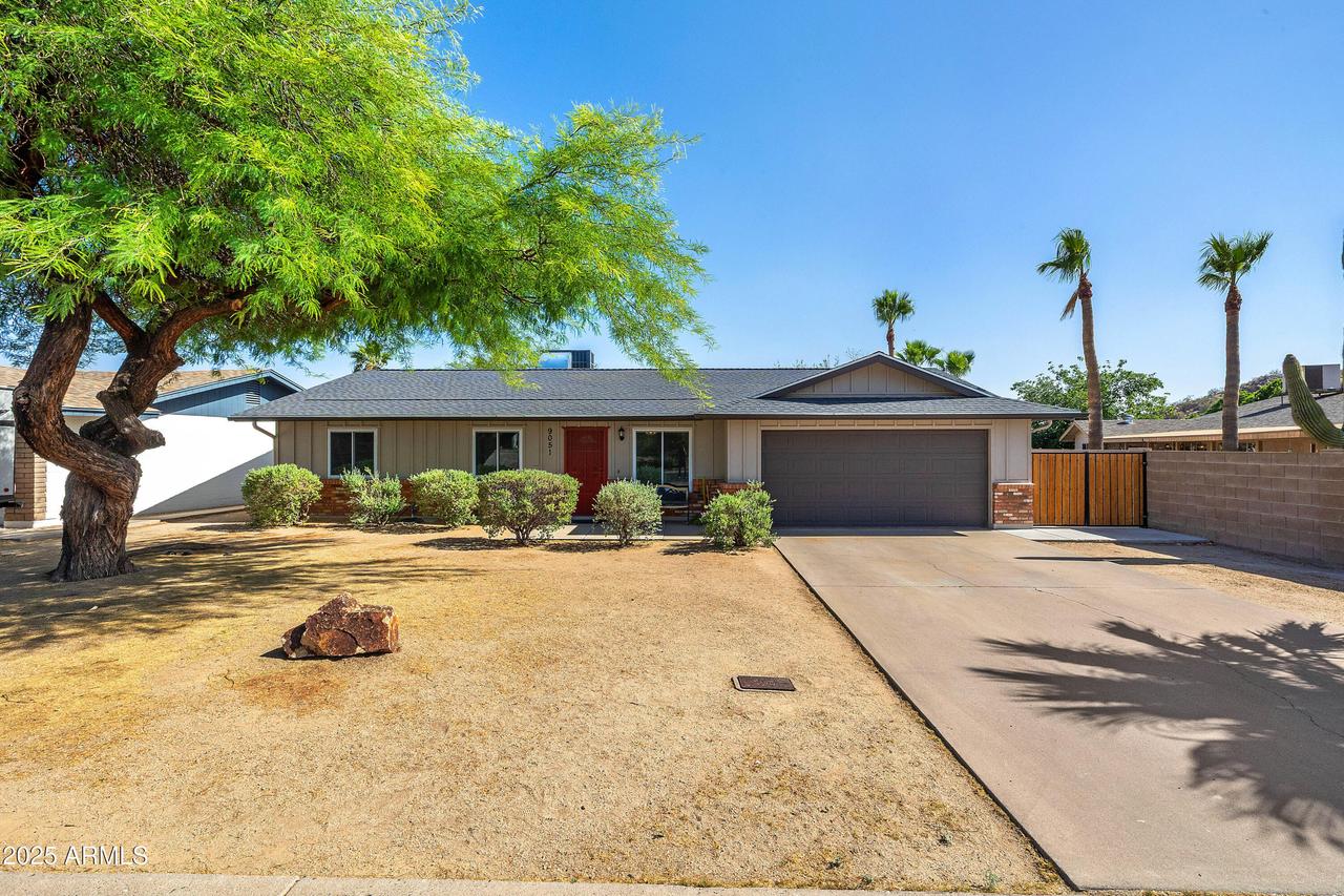 9051 E Grandview Dr., Mesa, AZ 85207