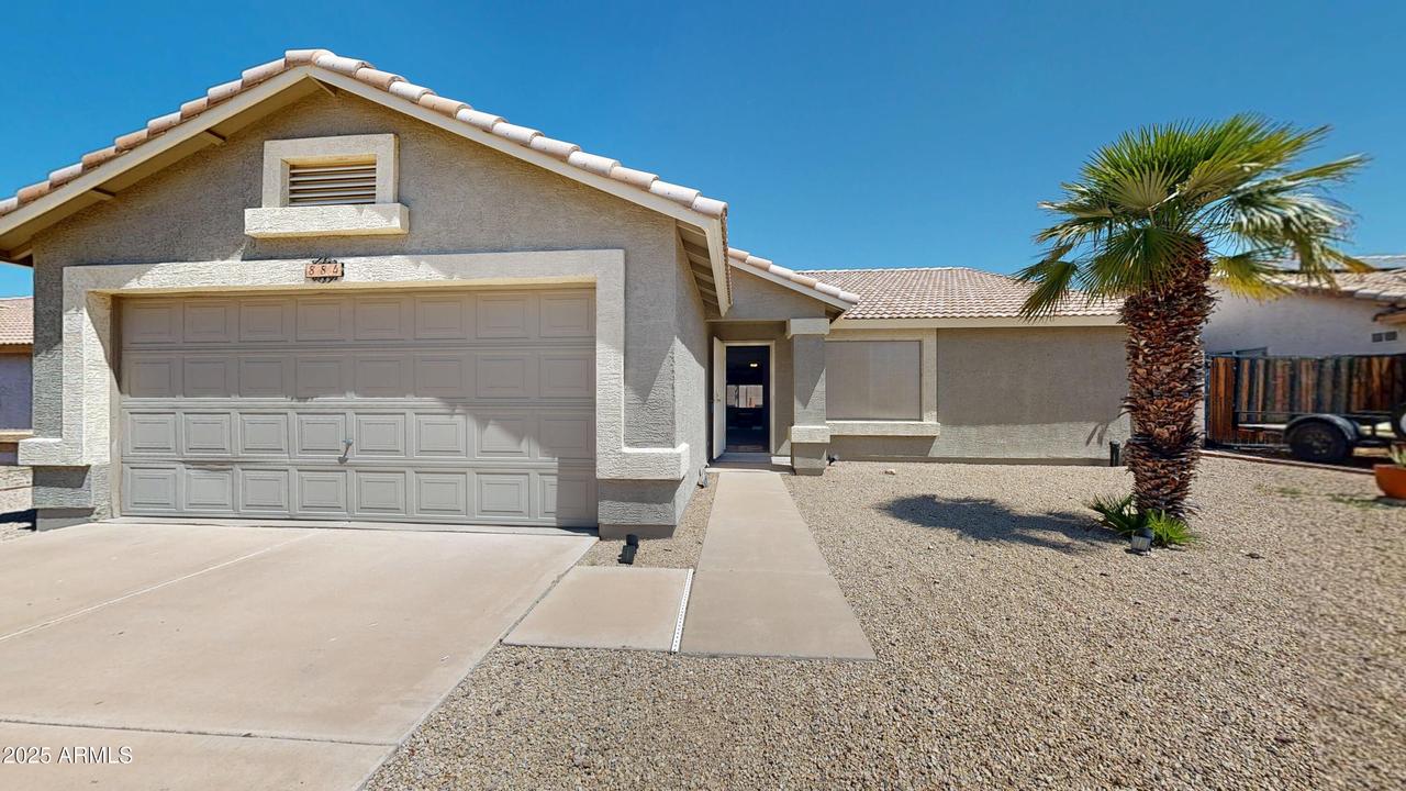884 W 15th Ave., Apache Junction, AZ 85120