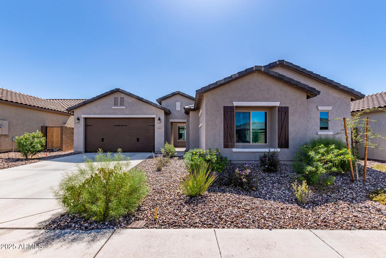 2881 N Riverside Dr., Florence, AZ 85132