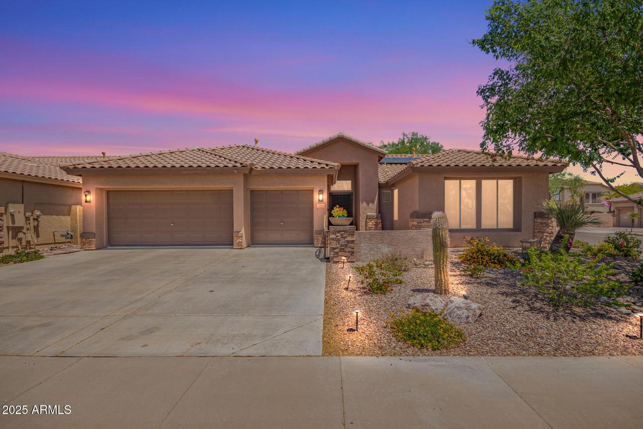 25633 N 71st Dr., Peoria, AZ 85383