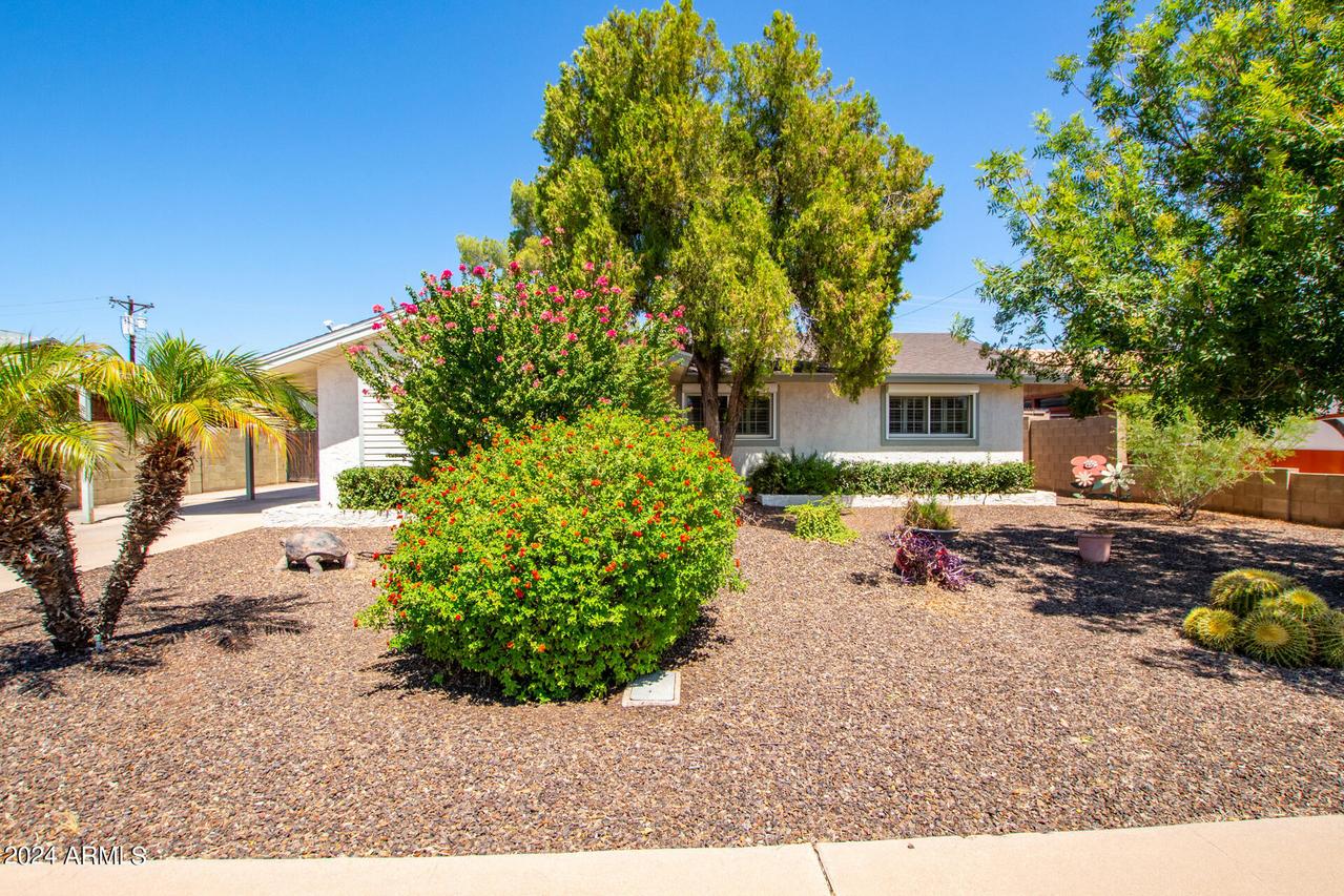 8310 E Glenrosa Ave., Scottsdale, AZ 85251