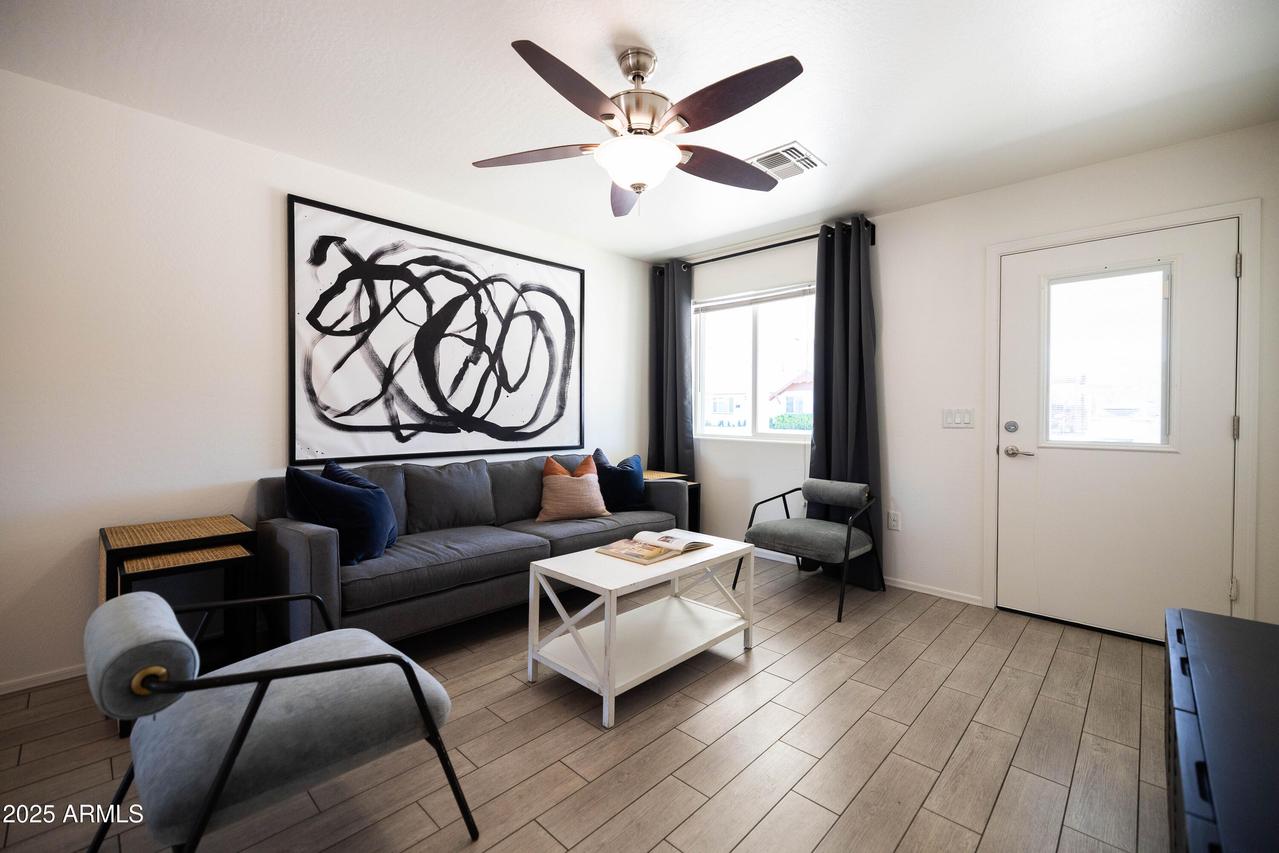 6012 W Flower St., Phoenix, AZ 85033