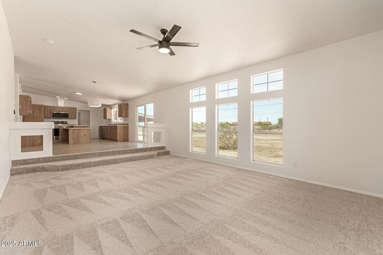 13217 S Tuthill Rd., Buckeye, AZ 85326
