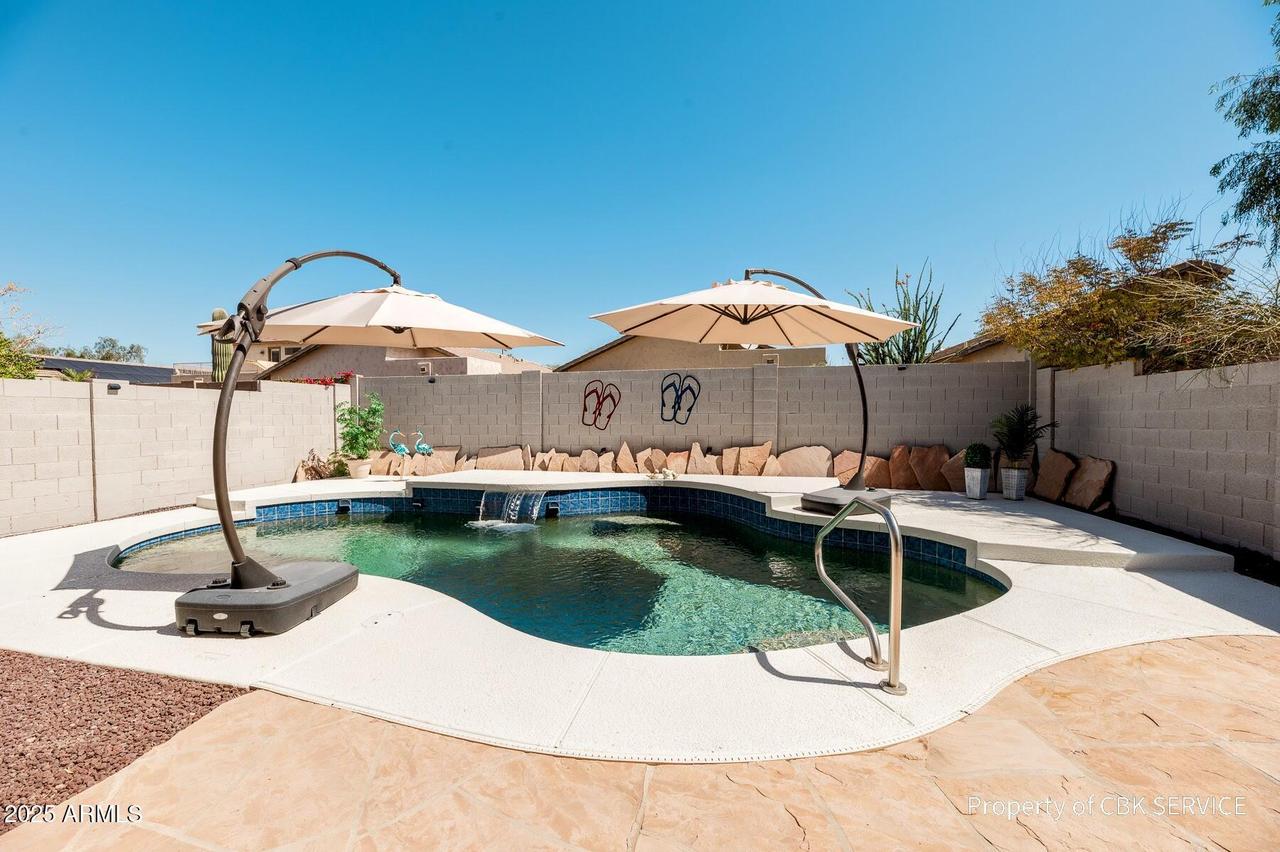 4712 E Lone Cactus Dr., Phoenix, AZ 85050