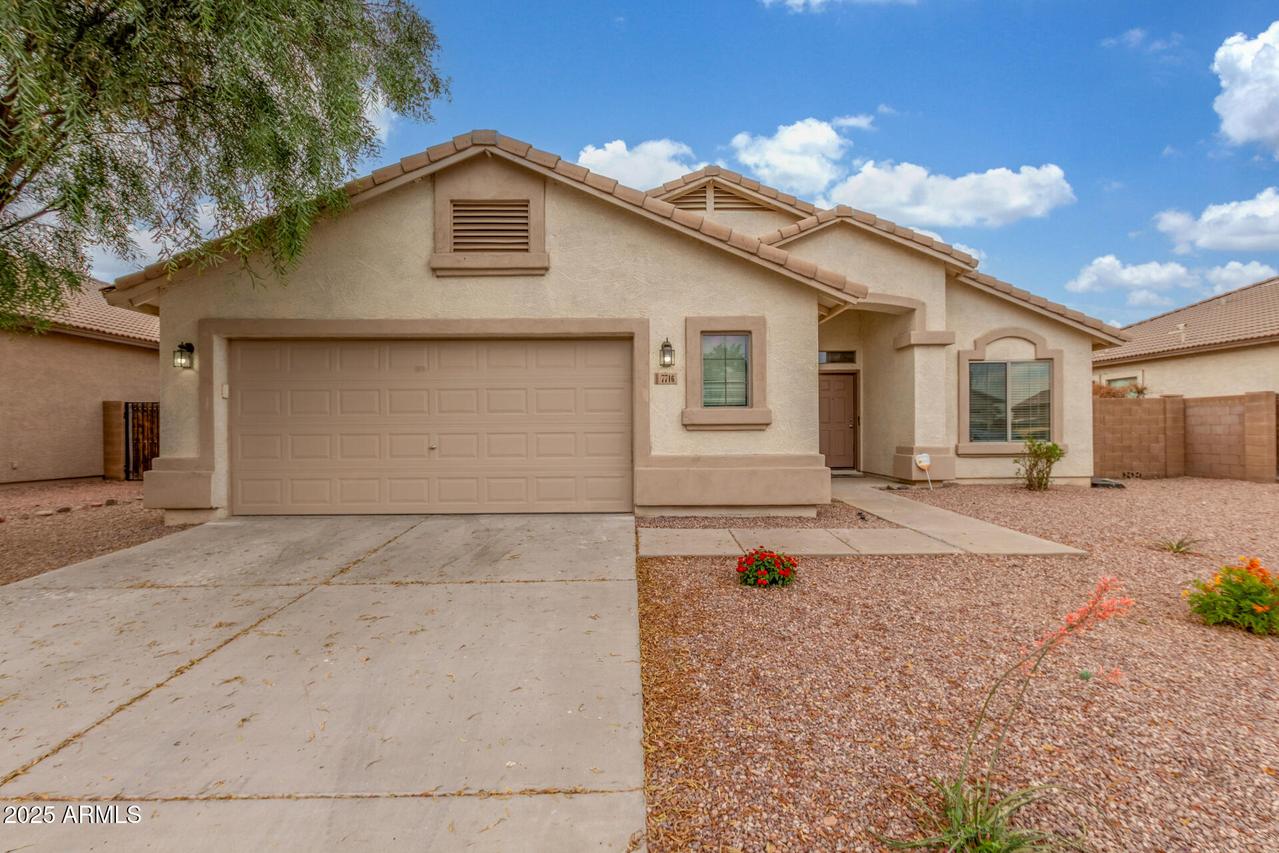 7716 W Pueblo Ave., Phoenix, AZ 85043