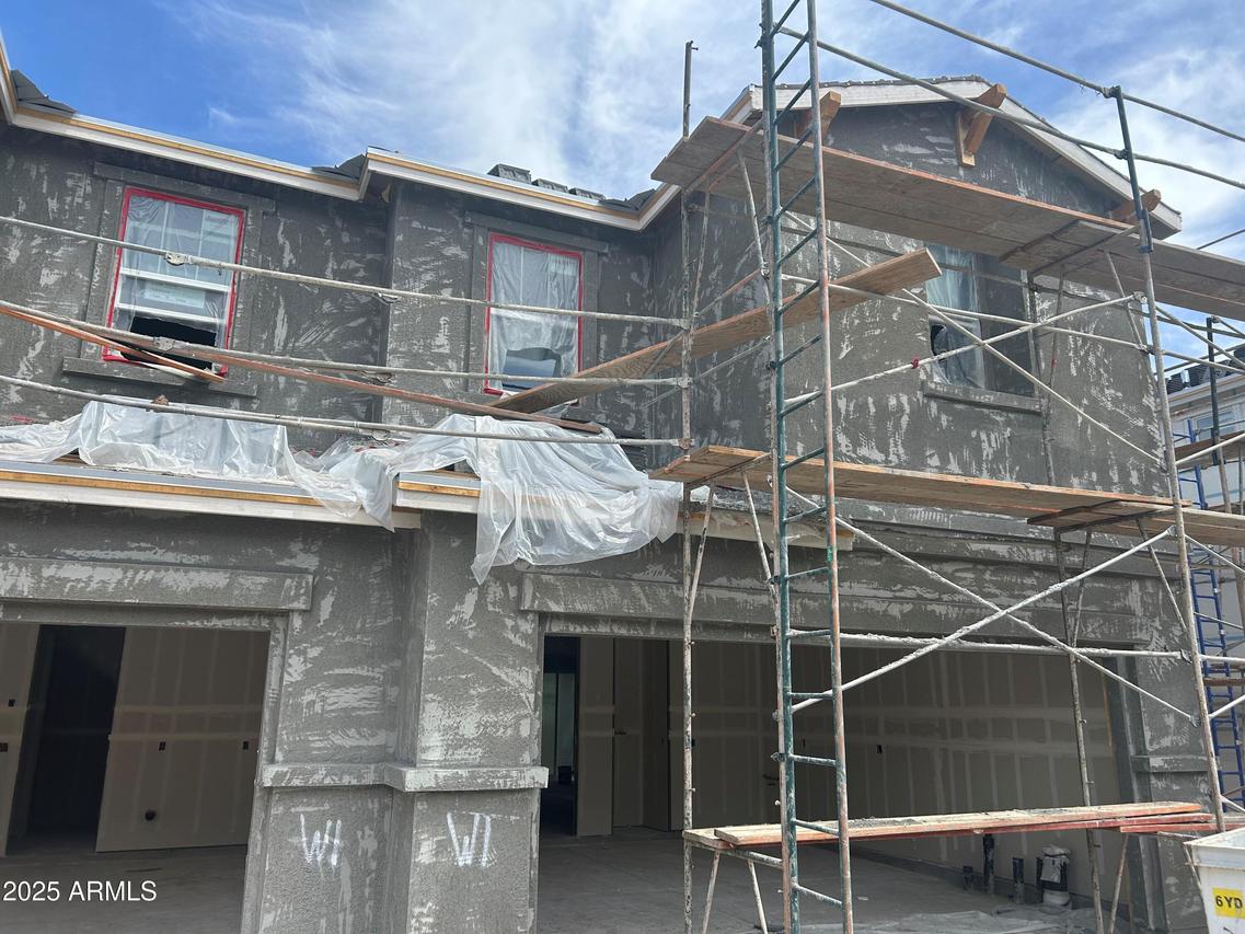 5840 E Covey Ln., Phoenix, AZ 85054