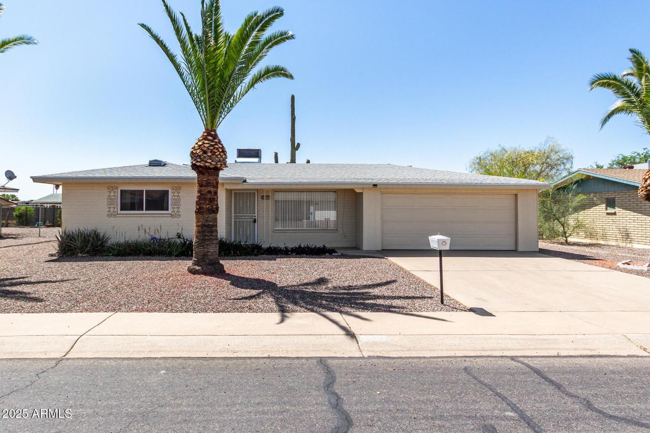 6027 E Ellis St., Mesa, AZ 85204