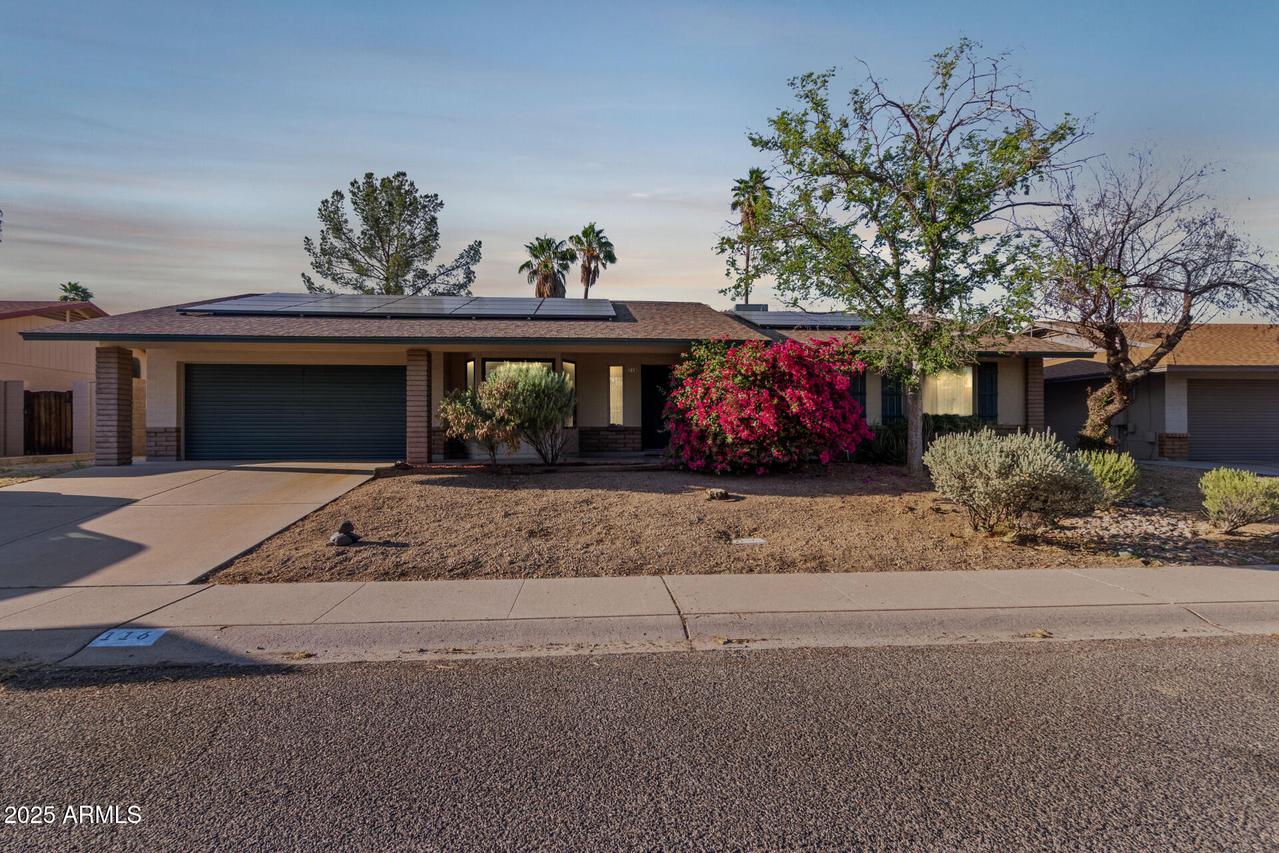 116 E Helena Dr., Phoenix, AZ 85022